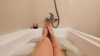 Pov View Of Teen'S Shaving Routine Turns Into Solo Play Session!